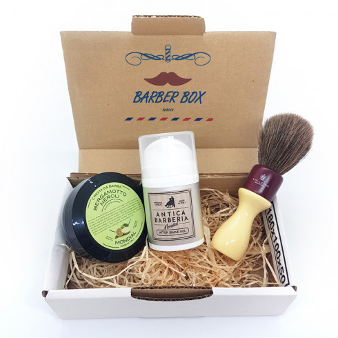 photo de Coffret soins à Barbe, Blaireau, crème à barbe, gel après rasage photo de Coffret soins à Barbe, Blaireau, crème à barbe, gel après rasage