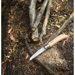 Scie N°12 OPINEL manche hêtre naturel lame acier carbone 12cm